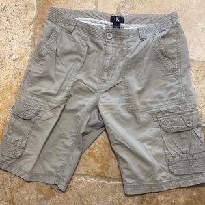 Calvin Klein Shorts good preowned condition size 34 Cargo lighter weight cotton